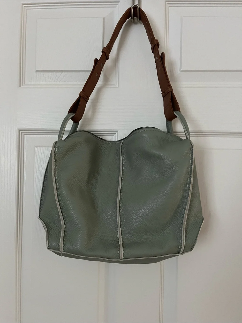 The Sak Los Feliz Hobo Leather Shoulder Bag in Meadow